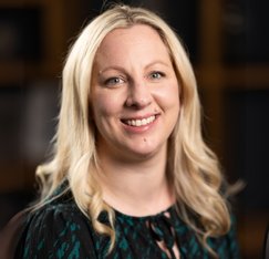 Photo of Kate Tabain
