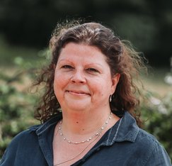 Photo of Sharon Hughes